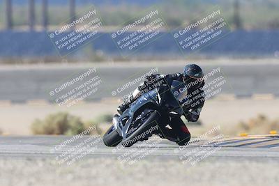 media/Sep-20-2025-Race Pace (Sat) [[d4e1b33f4d]]/Verified/Turn 14 (930am)/